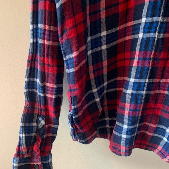 💐Red Plaid Button Down 😍 - Picture 7 of 8